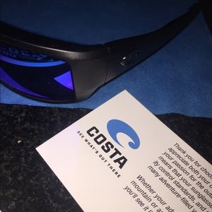 Costa Fantail 580p black/blue mirror lenses